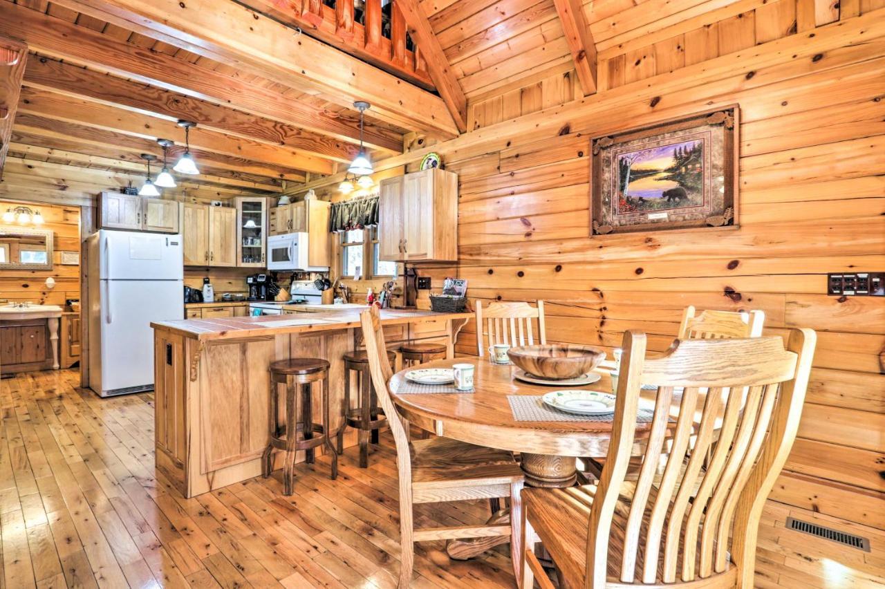 Creekside Sevierville Cabin Game Room And Hot Tub! Exteriör bild